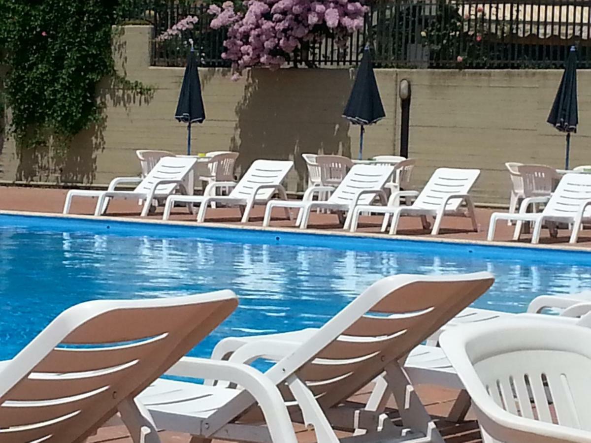 Porto Ulisse Bed & Breakfast Katanya Dış mekan fotoğraf